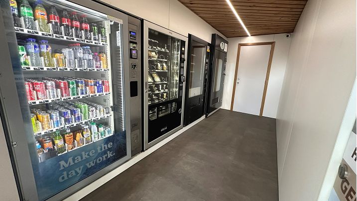Overname automatenshop in Sijsele en Donk | Sijsele en Donk Sijsele (8340) | De Brugse Databank Vastgoed - immo - real estate -  050 34 34 20
