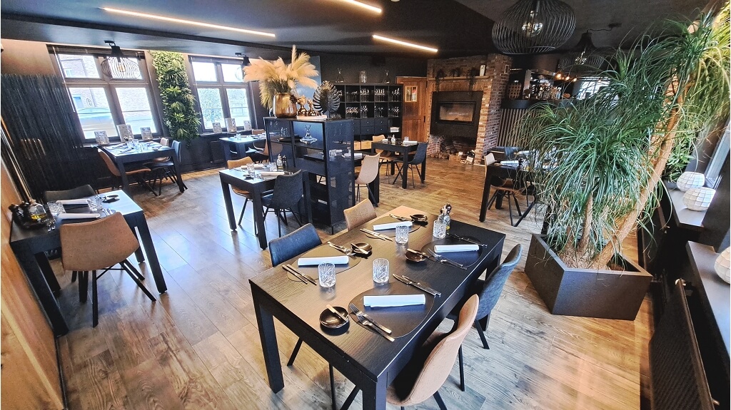 Overname restaurant met 2 terrassen + woongelegenheid in Brugse Ommeland