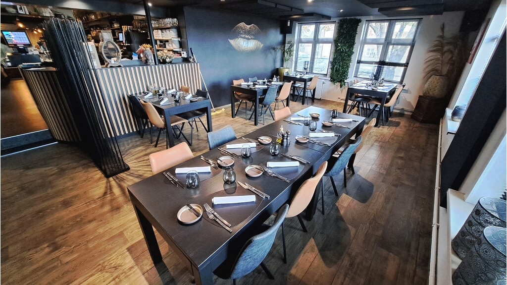Overname restaurant met 2 terrassen + woongelegenheid in Brugse Ommeland