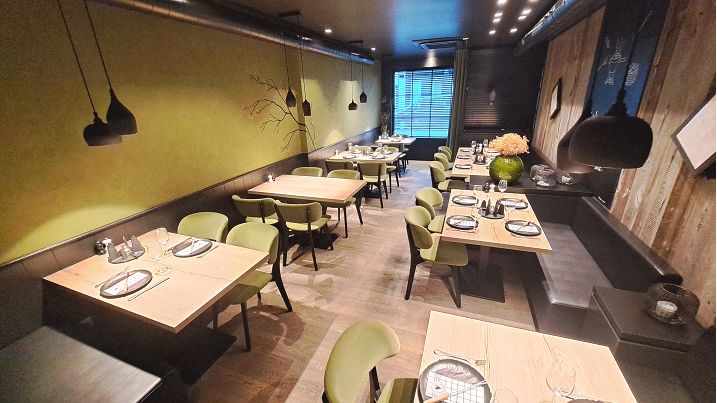 Overname instapklaar fondue-restaurant  in Roeselare | Commerciele topligging Roeselare (8800) | De Brugse Databank Vastgoed - immo - real estate -  050 34 34 20