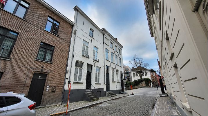 Comfortabel 1-slaapkamerappartement te huur in Brugge | Meestraat 8 Brugge (8000) | De Brugse Databank Vastgoed - immo - real estate -  050 34 34 20