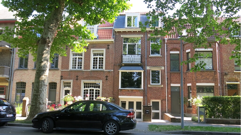 Duplex met 2 slaapkamers en ruim Dakterras te huur in Brugge