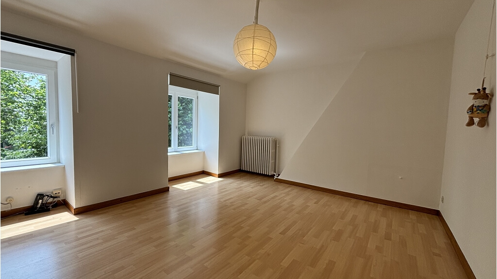 Duplex met 2 slaapkamers en ruim Dakterras te huur in Brugge