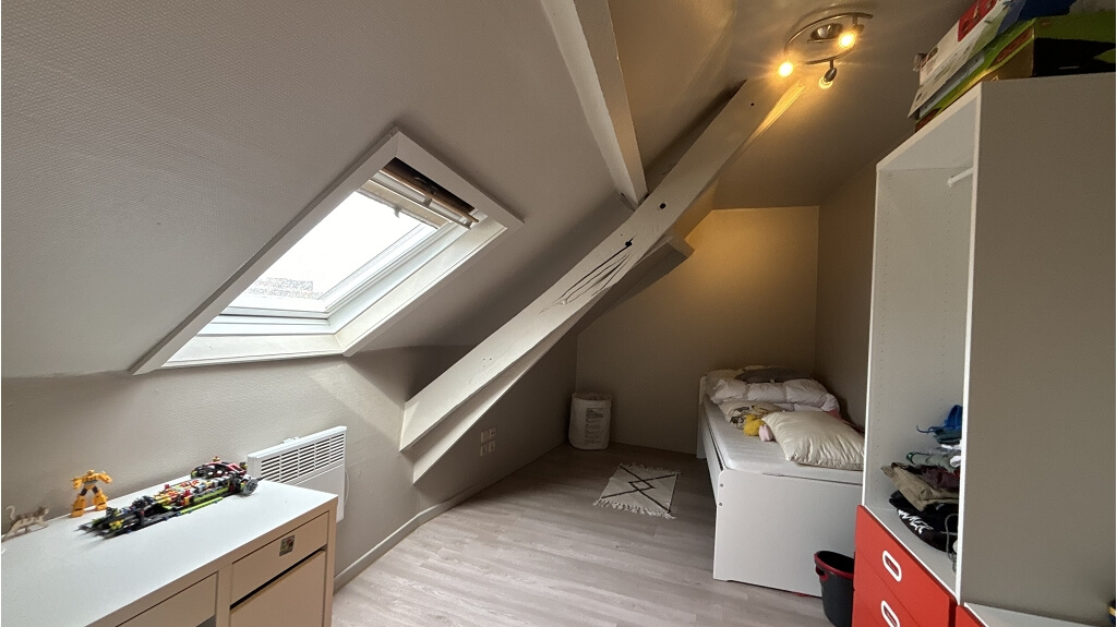 Ruim 3-slaapkamerappartement te huur in Brugge regio Begijnhof