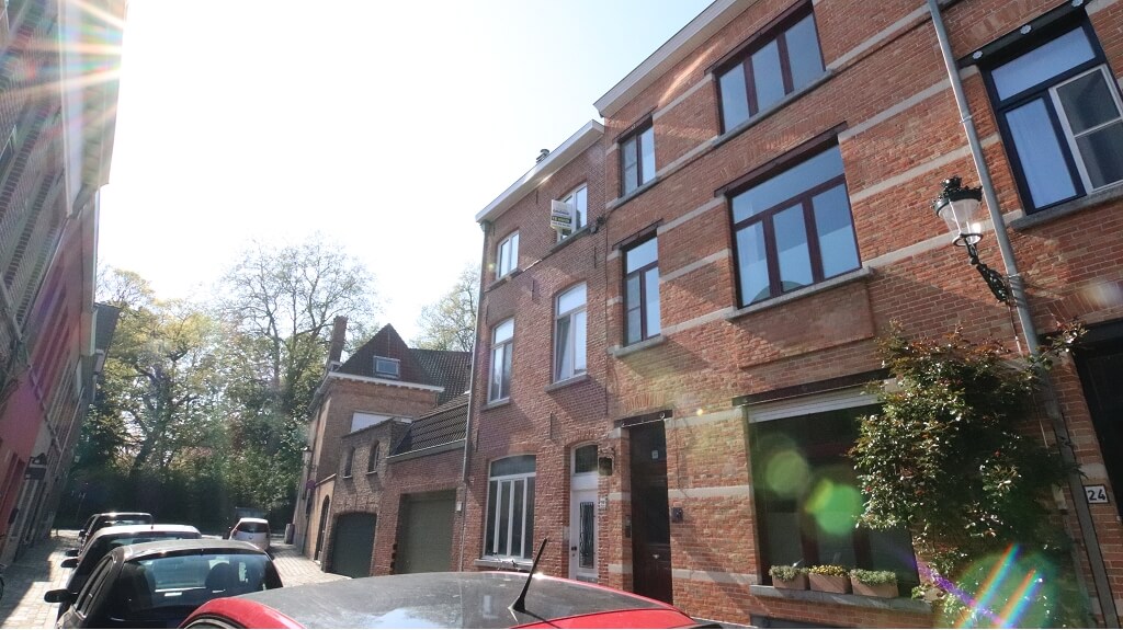 Comfortabel duplex-appartement te huur in Brugge