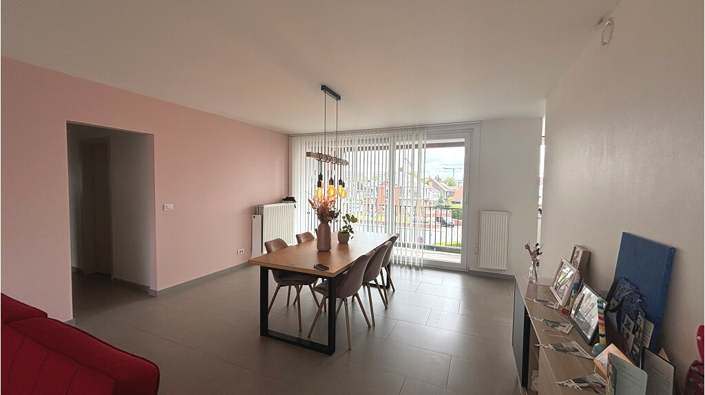 Recent 3-slaapkamerappartement met 2 Terrassen en Autostandplaats te huur in Sint-Andries Brugge