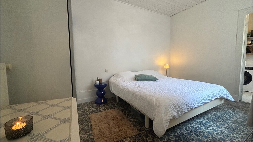 Gelijkvloers appartement met ruim Terras te huur in Brugge