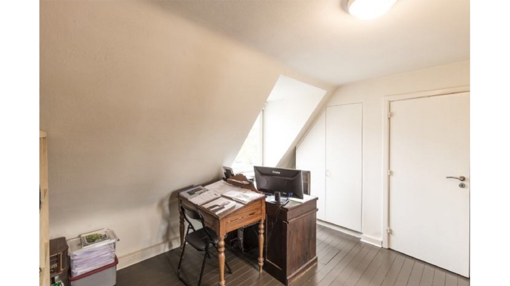Ruim en prachtig duplex-appartement te huur in Brugge