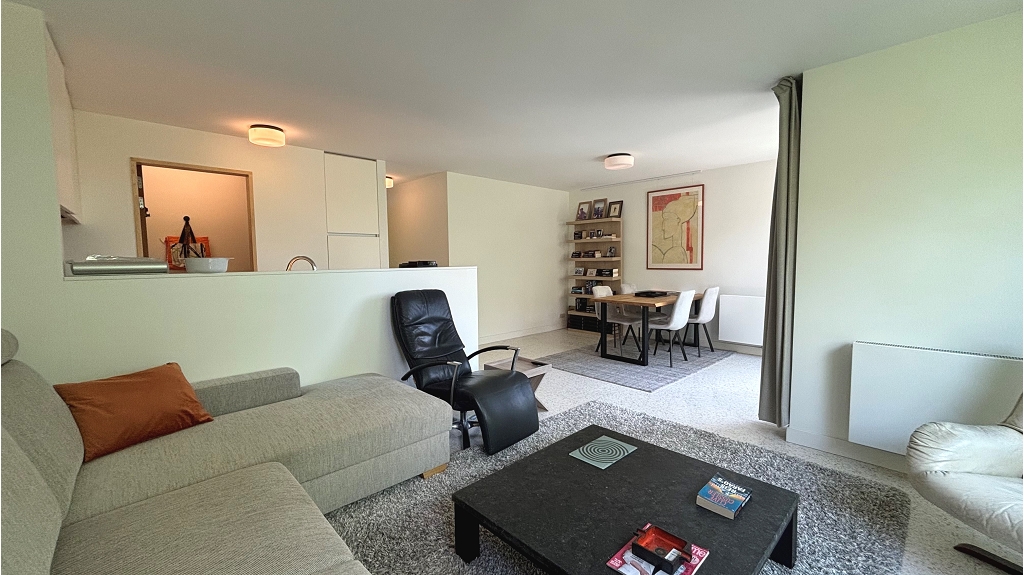 Recent appartement met Terras en Autostandplaats te huur in Oostende