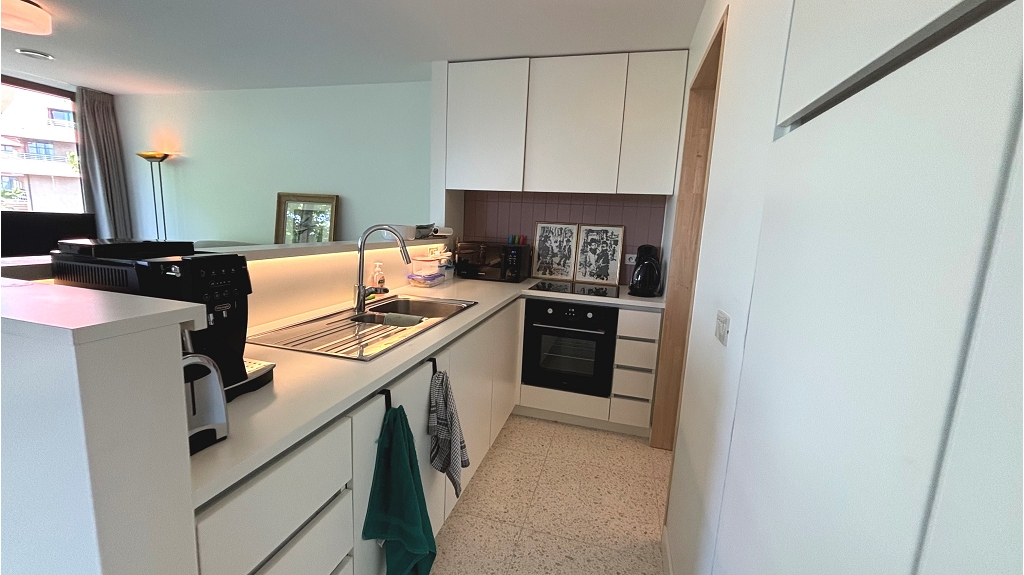 Recent appartement met Terras en Autostandplaats te huur in Oostende
