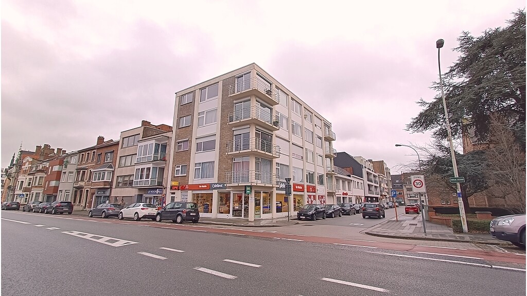 Ruim 3-slaapkamerappartement met 2 terrassen te huur in Sint-Andries Brugge