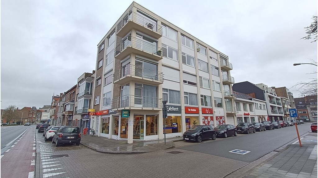 Ruim 3-slaapkamerappartement met 2 terrassen te huur in Sint-Andries Brugge