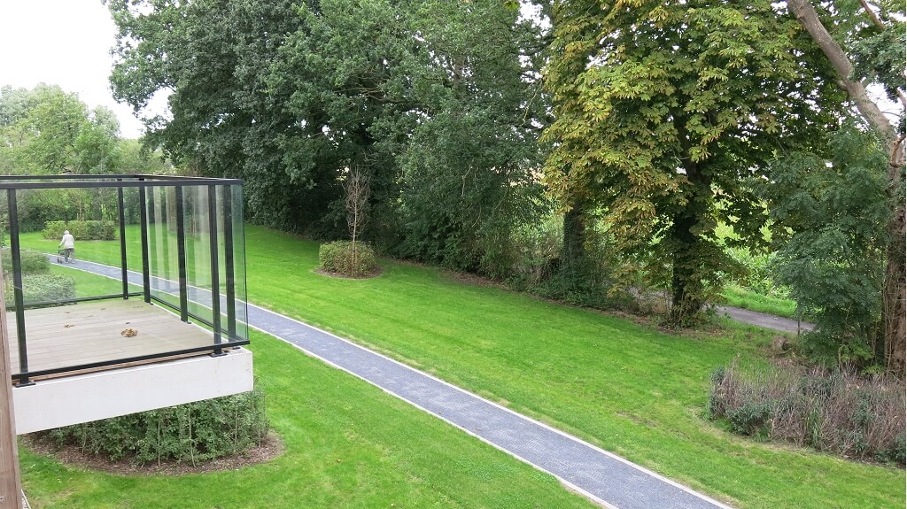 Instapklare Assistentiewoning met TERRAS te huur in Brugge