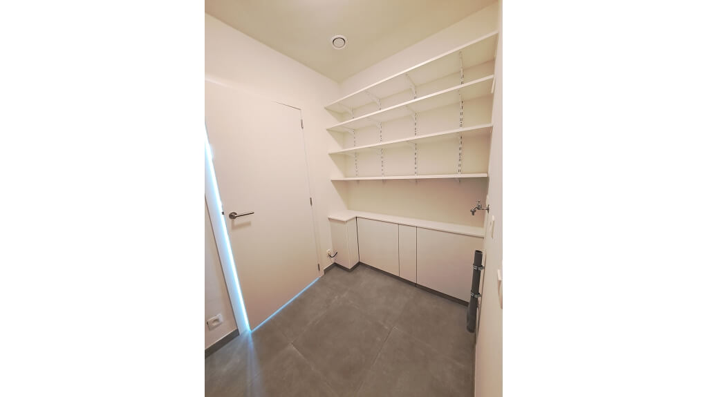 Nieuwbouw woning met 3 slaapkamers Carport en Tuin te huur in Jabbeke