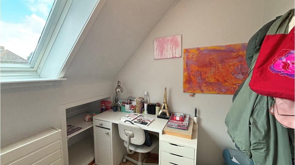 Ruime koppelwoning met Garage en Tuin te huur in Oedelem