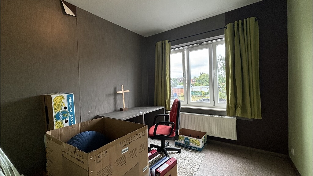 Ruime koppelwoning met Garage en Tuin te huur in Sint-Andries Brugge
