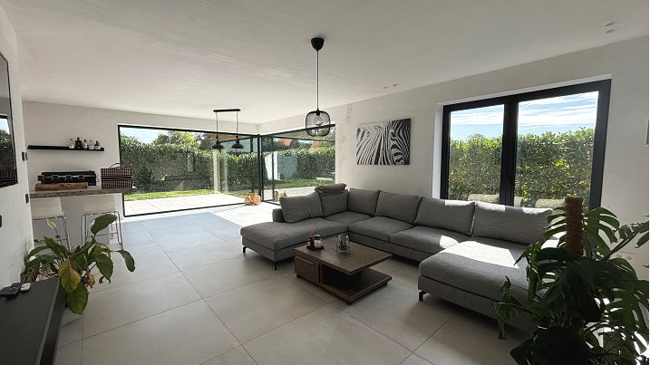 Recente 2-slaapkamerwoning met Garage en Tuin te huur in Oostkamp | Watering 2 Oostkamp (8020) | De Brugse Databank Vastgoed - immo - real estate -  050 34 34 20