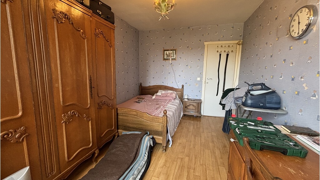 Ruim en lichtrijk 2-slaapkamerappartement te koop in Brugge