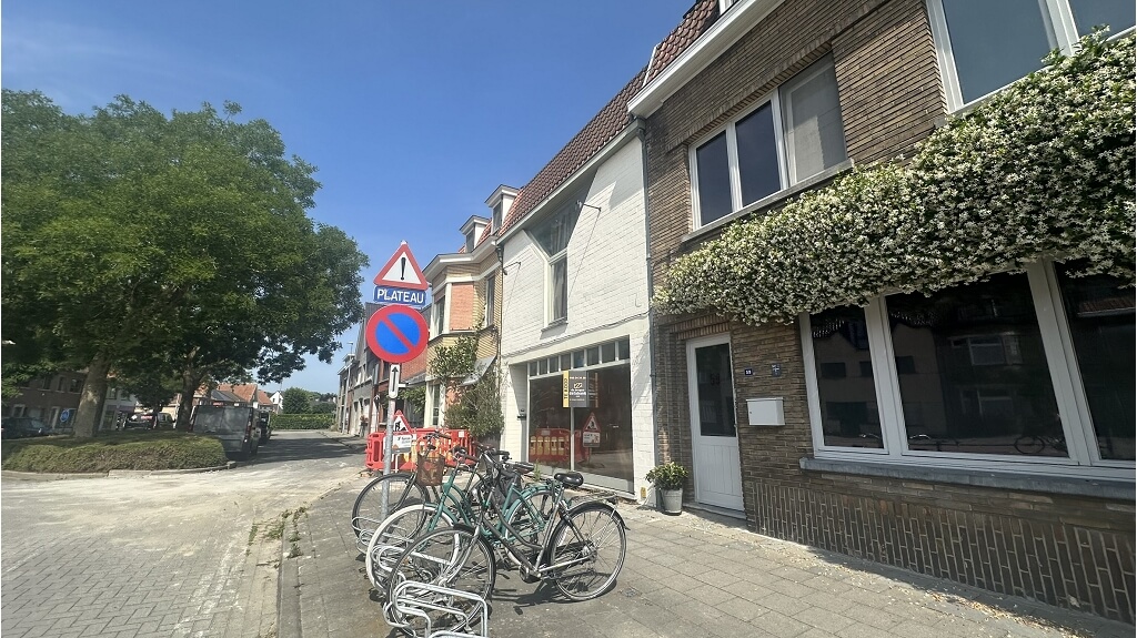 Handelspand met woonst te koop in Sint-Michiels Brugge