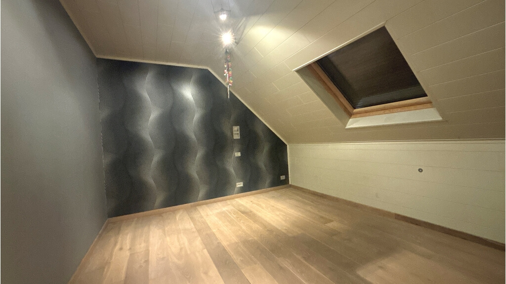 Ruim woon- en handelshuis met loods (280m) te koop in Aartrijke Zedelgem