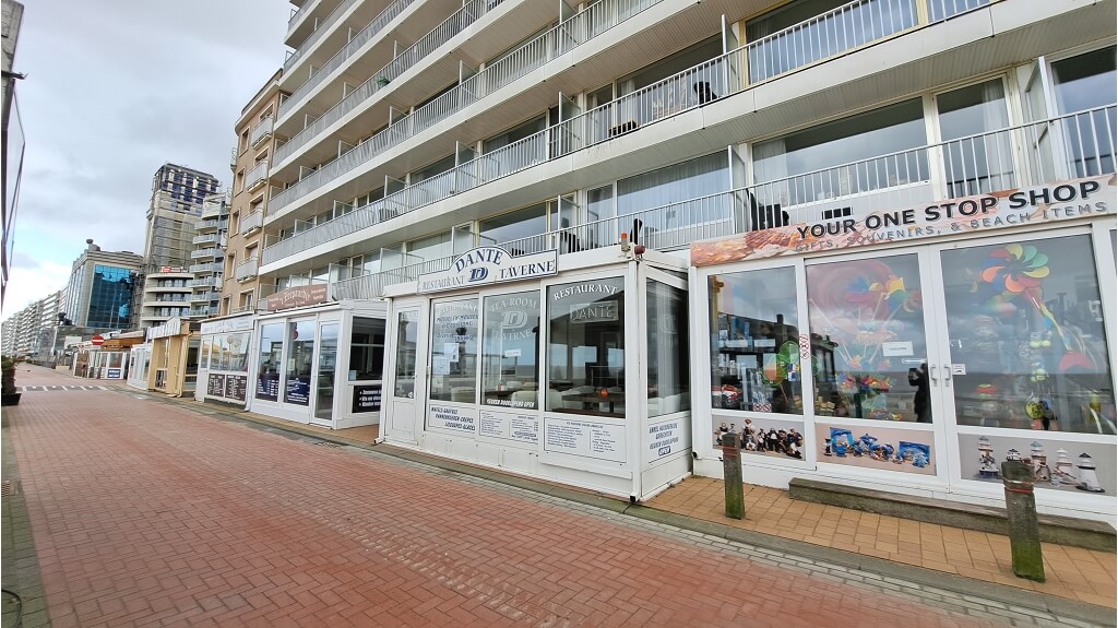 Horecapand met Terras op de Zeedijk te koop in Blankenberge