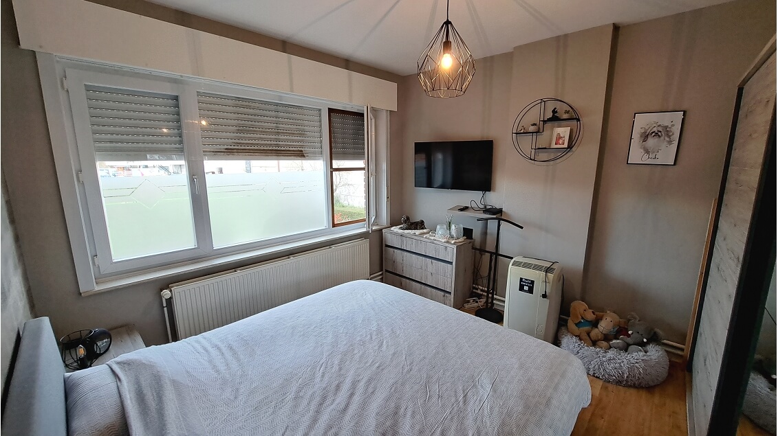 Comfortabele 3-slaapkamerwoning met Garage en Tuin te koop in Zedelgem