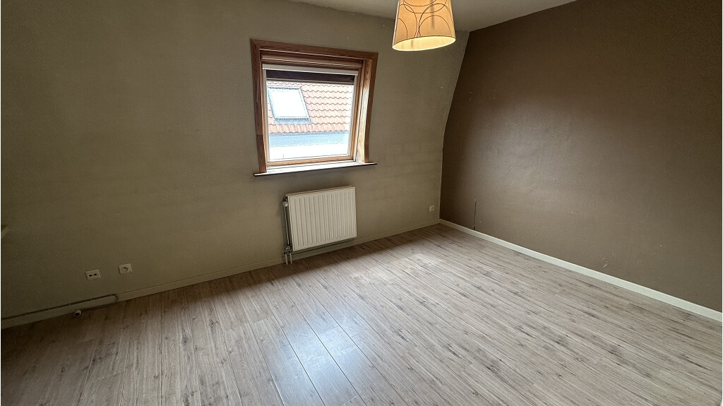 Comfortabele 2-slaapkamerwoning met ruime Garage te koop in Brugge