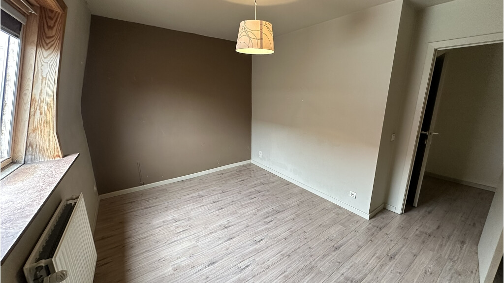 Comfortabele 2-slaapkamerwoning met ruime Garage te koop in Brugge