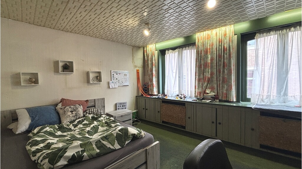Ruime 3-slaapkamerwoning met stadsterras te koop in Brugge