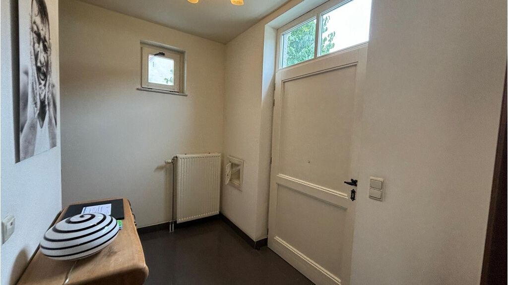 Ruime 3-slaapkamerwoning met Garage en Tuin te koop in Brugge