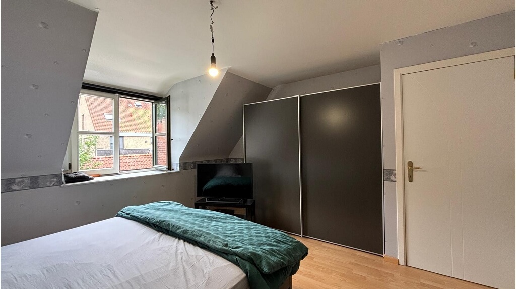 Ruime 3-slaapkamerwoning met Garage en Tuin te koop in Brugge