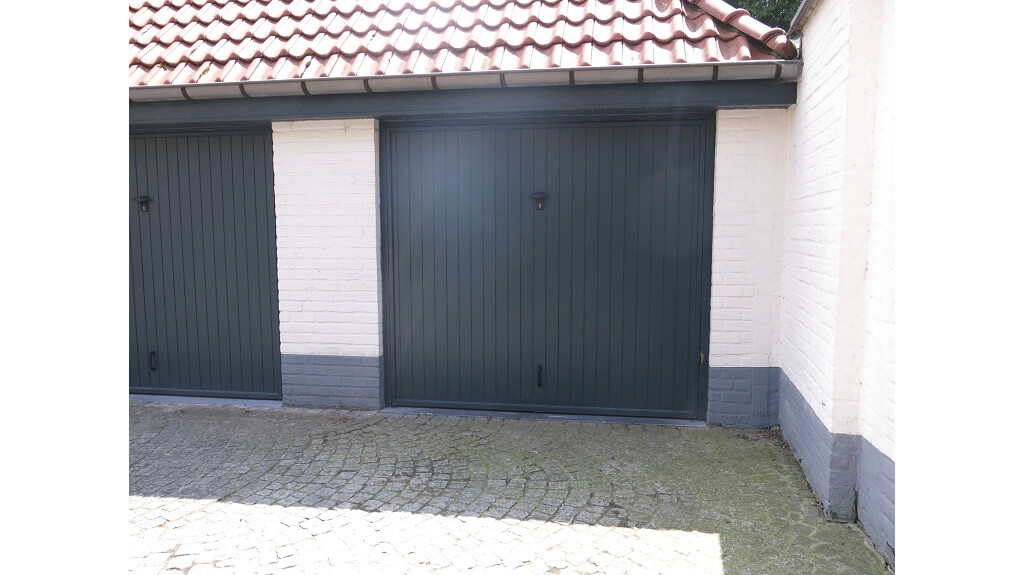 Ruime 3-slaapkamerwoning met Garage en Tuin te koop in Brugge