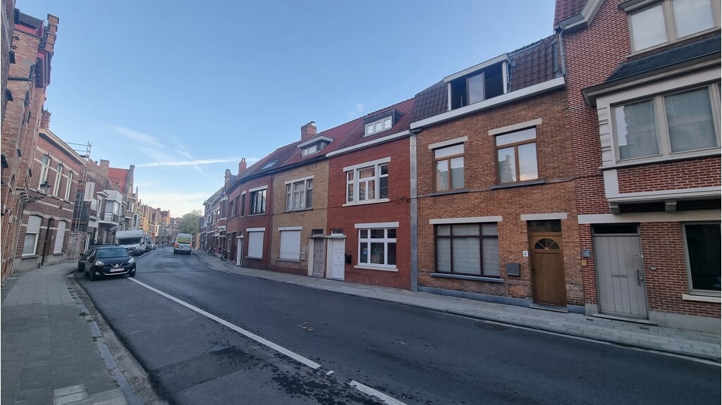 Comfortabele woning met Stadsterras te koop in Brugge