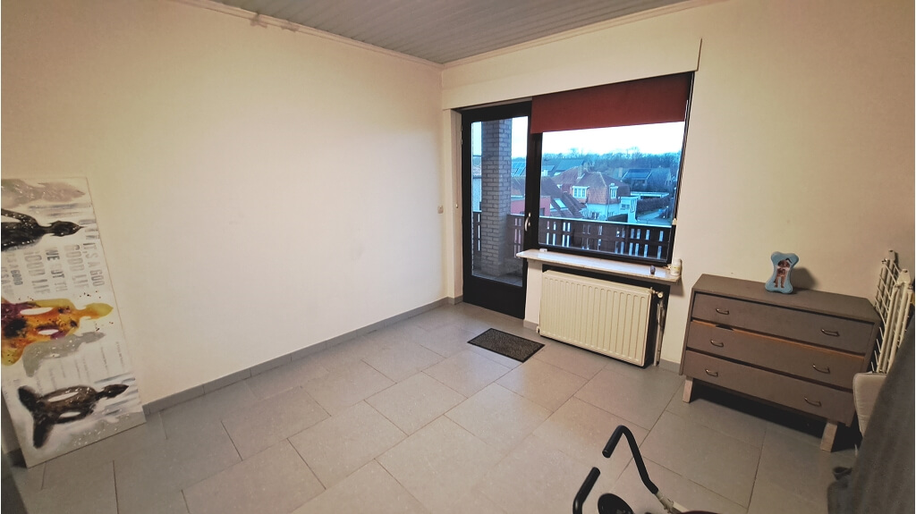 Opbrengstpand : 3 appartementen + 3 garages te koop in Sint-Kruis Brugge