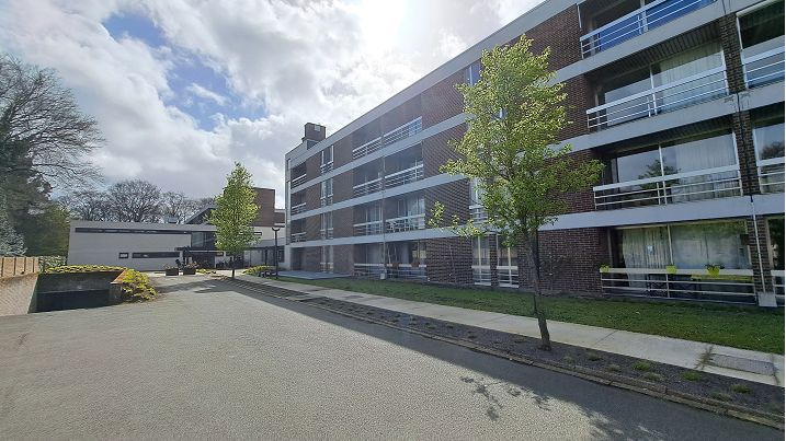 Gerenoveerde Serviceflat te koop in Assebroek Brugge | Daverlostraat 170 Assebroek (8310) | De Brugse Databank Vastgoed - immo - real estate -  050 34 34 20